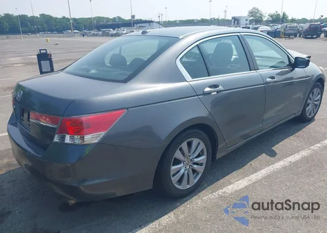 2011 Honda Accord 2.4 Ex-L из США, поврежденный, VIN 1HGCP2F86BA075060